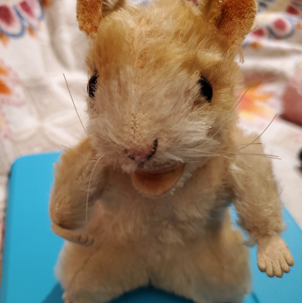 Steiff Hamster Goldy 17cm.